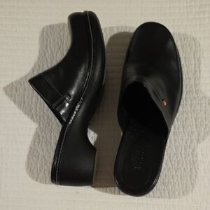 Men's Black Slip-On Shoes
